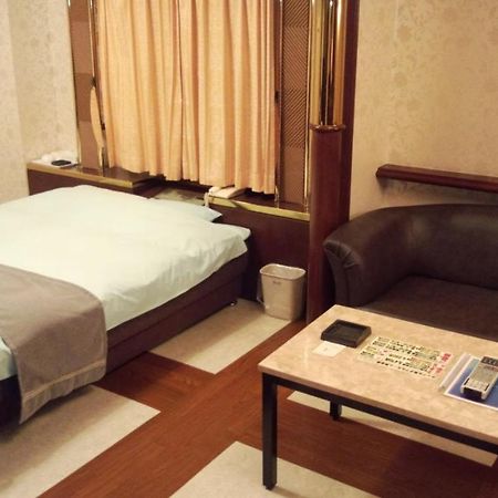 Hotel Itami Ngoại thất bức ảnh